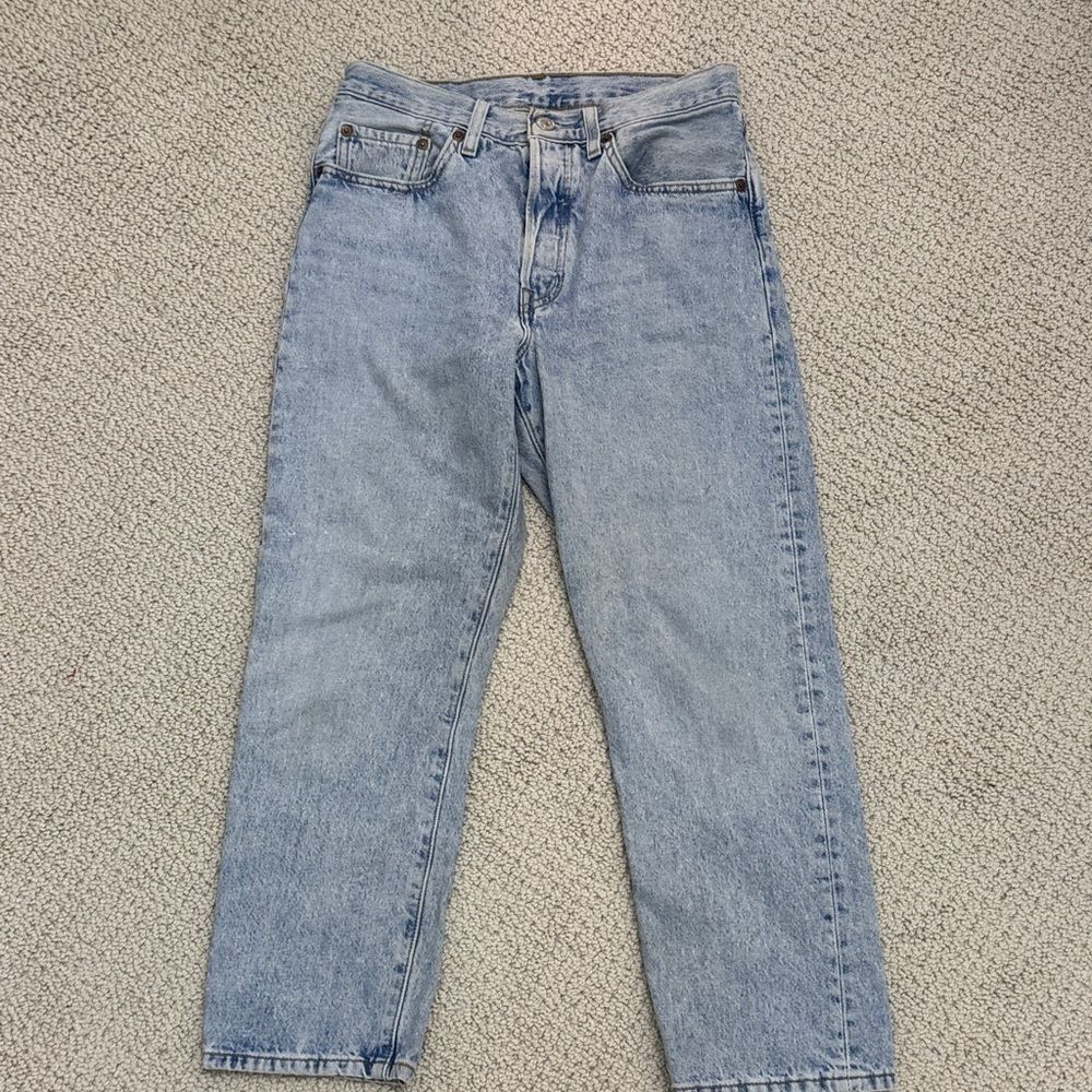 Levi’s Premium 501 Big E Button Fly Jeans Women’s W26 L26 Lt Wash Straight Leg